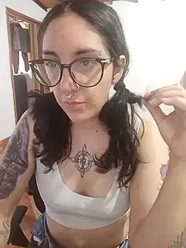 Melinerd on StripChat