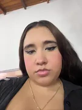 Freechat melyescobar on StripChat