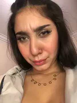 Offline Meryem_Queen on StripChat