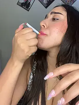 Offline Meryem_Queen on StripChat