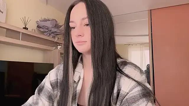 messystasy on StripChat 