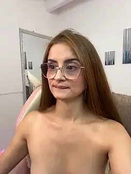 Freechat MiaaLoren on StripChat