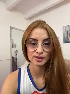 Freechat MiaaLoren on StripChat