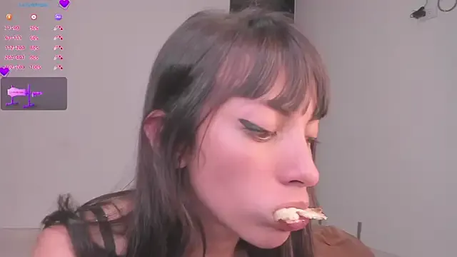 MiaGoth_