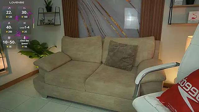 MilaCrave —  Fingers in pussy  