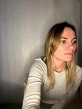 StripChat Milla__one is Freechat Milla__one — Freechat on StripChat