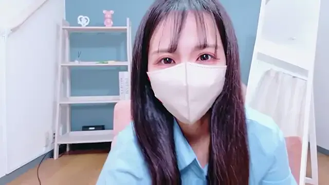 Mimi-Dreammood on StripChat