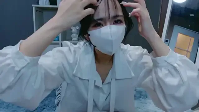 Mimi-Dreammood on StripChat