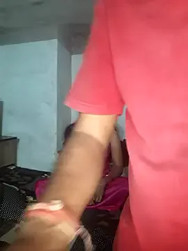 Offline missindia1234 on StripChat