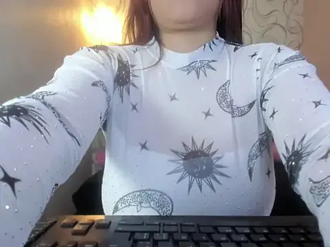 Offline moniquehicks on StripChat