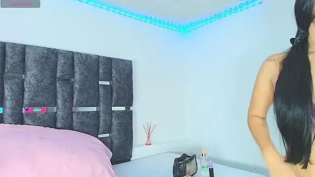 Freechat Natasharuso on StripChat