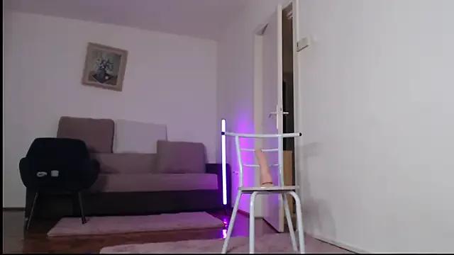 NatashaXVibe on StripChat 