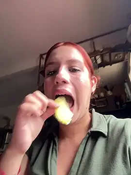 Offline olivia_jass on StripChat