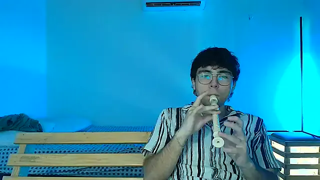 Offline pablo434546 on StripChat