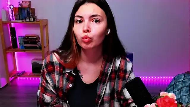 Freechat peaachybabe__ on StripChat