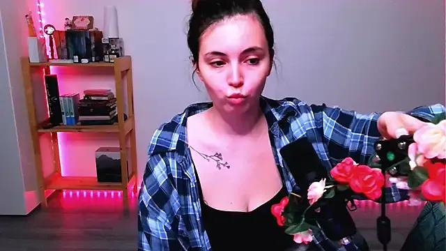 Freechat peaachybabe__ on StripChat