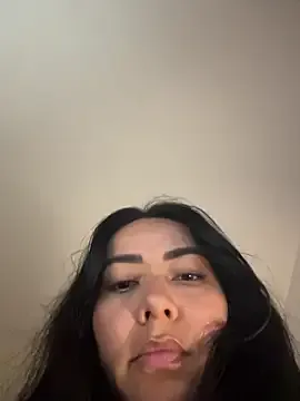 Offline PetitLumiere on StripChat