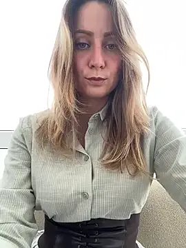 Freechat Puzdosia on StripChat