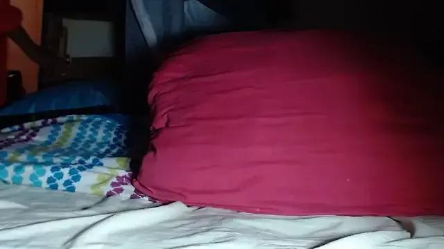 Freechat Queenofthenightx on StripChat