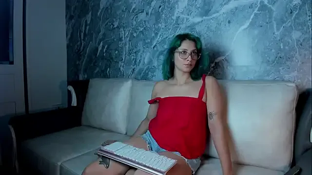 Offline Ramona_Flower on StripChat