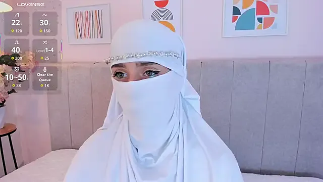 Offline rawiya on StripChat