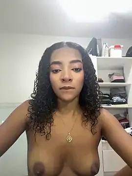 Freechat RolyLoren on StripChat