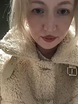 RonnieKiss — take off panties