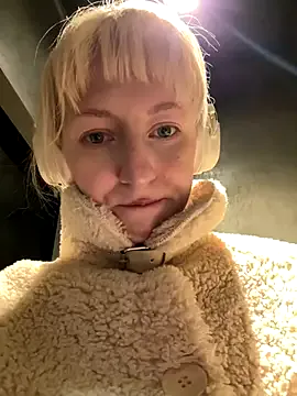 RonnieKiss on StripChat