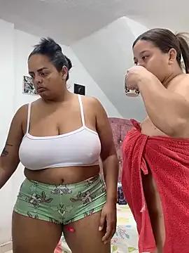 StripChat Rossestoner is Freechat Rossestoner — both girls naked, kissing with tongue