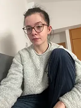 Freechat RoxiBlack on StripChat