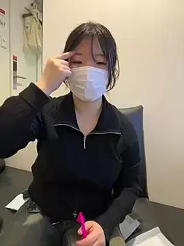 Freechat ruru-3 on StripChat