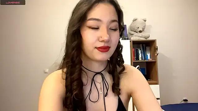 StripChat Sakuravice is Freechat Sakuravice — take off my top