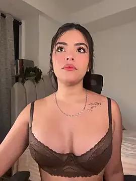 StripChat Sara-Evans is Freechat Sara-Evans — warm me up