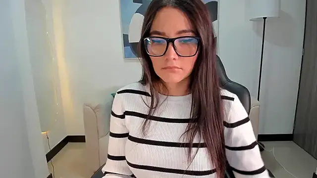 SaraParker_ on StripChat