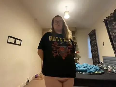 Freechat Scarletcum22 on StripChat