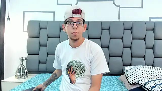 Freechat SkarletRuiz on StripChat