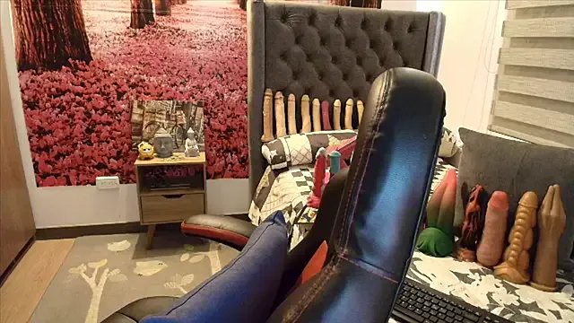 sofia23dirty on StripChat