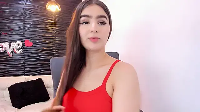 sofia_44 on StripChat