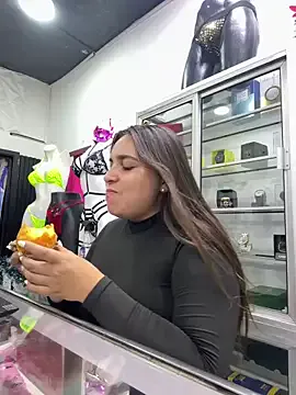 Freechat sofiafantasy on StripChat