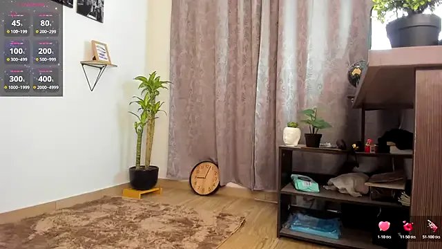 Freechat SophieBaker__ on StripChat