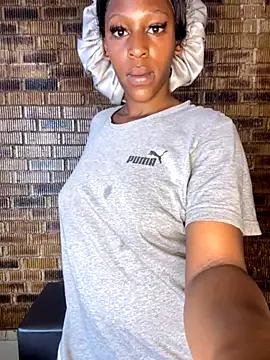 Freechat SP1CY_MOMMY on StripChat