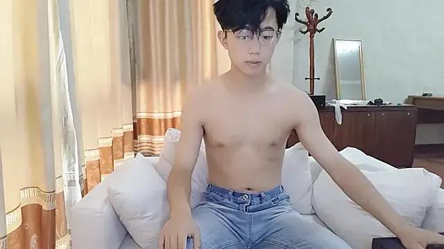 STxuguanhan on StripChat