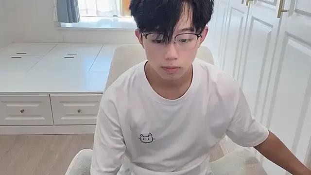 STxuguanhan on StripChat