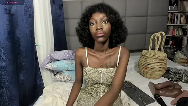 Offline suhaila_suus on StripChat