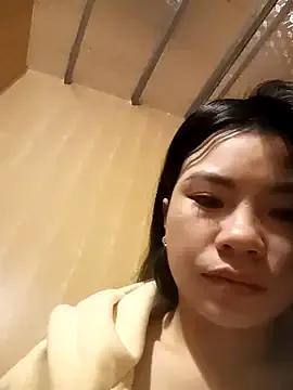 Freechat Suny_babyy on StripChat