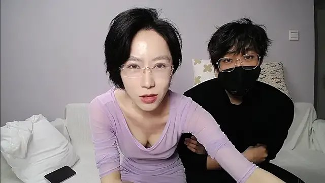 Group Suotomeai on StripChat