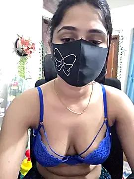 Freechat Suvosri on StripChat