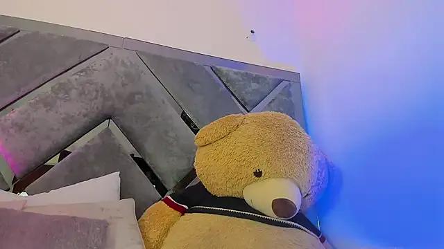 Sweet_Salome1 — oil tits + play nipples