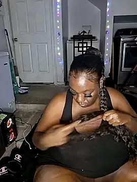 Thickkemzz41 — Shower Show   