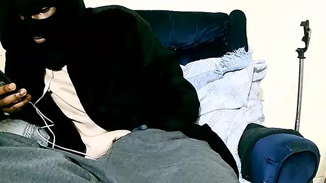 Private thirdlegZA on StripChat